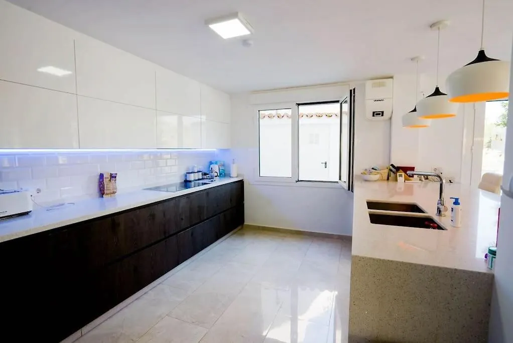 Fantastic Townhouse/ 4Bed/4Bath/ Puerto Banus Apartment Marbella