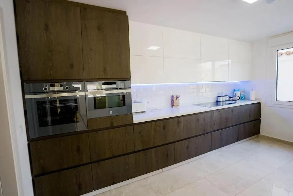 Fantastic Townhouse/ 4Bed/4Bath/ Puerto Banus Apartment Marbella