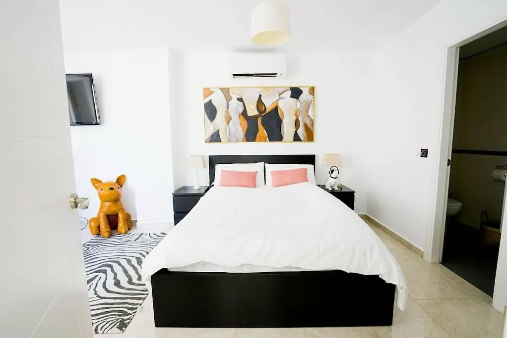 Fantastic Townhouse/ 4Bed/4Bath/ Puerto Banus Apartment Marbella Spain