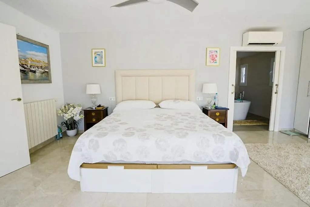 Fantastic Townhouse/ 4Bed/4Bath/ Puerto Banus Apartment Marbella 0*,  Spain